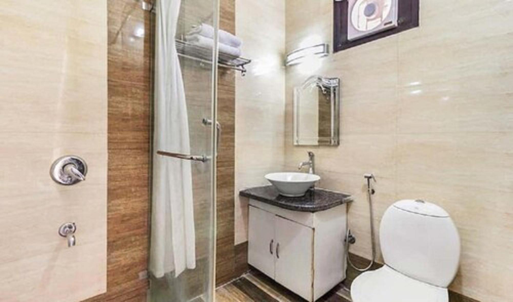 Hotel Shanti House New Delhi Karnail Singh Stadium Gate No 1 Exteriör bild